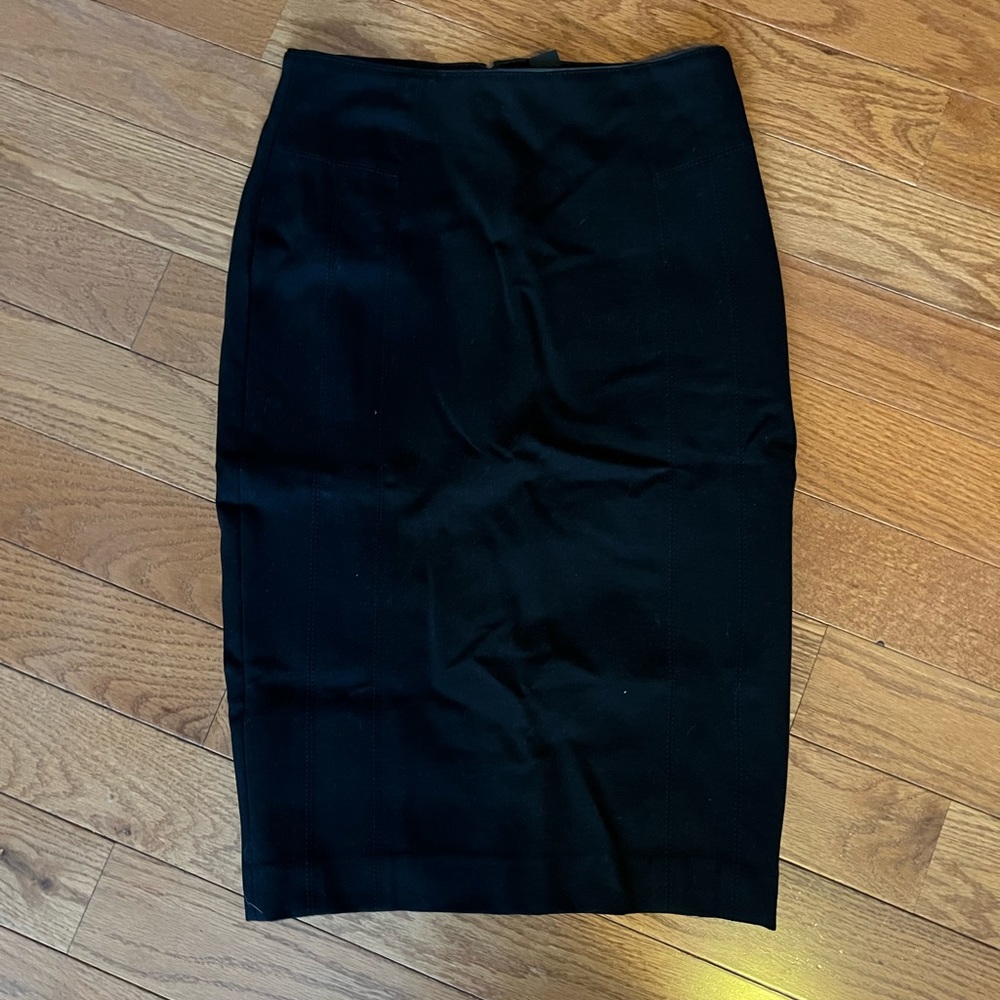 White House black market pencil skirt